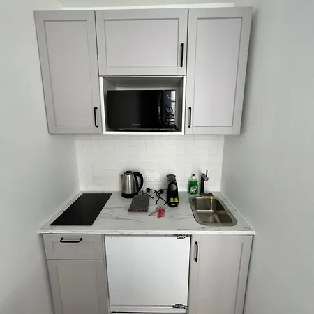 Small - Cosy